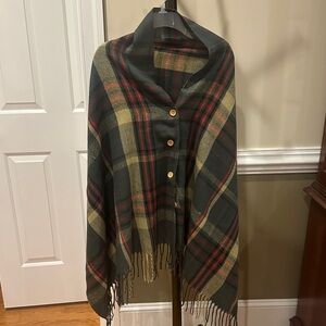 Elegant Plaid Buttoned Scarf